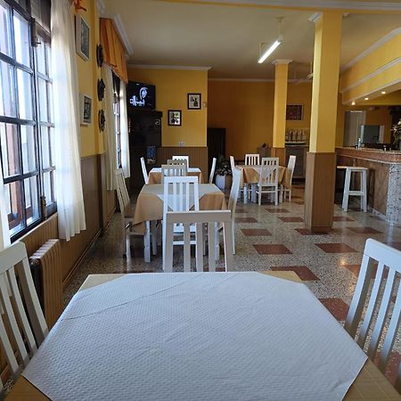 Habitaciones Pension Lubina บวยอู ภายนอก รูปภาพ